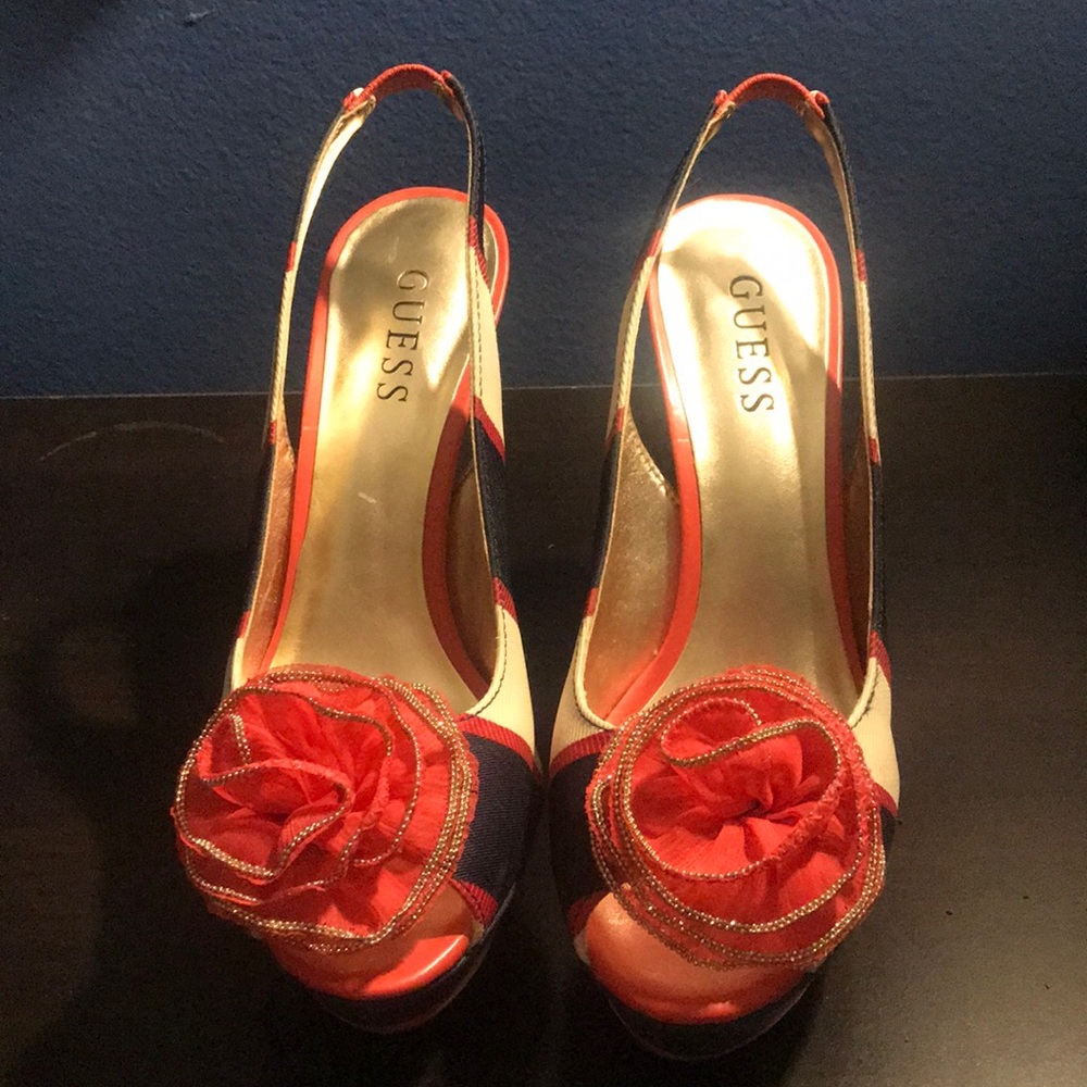 Guess Platform Sandals